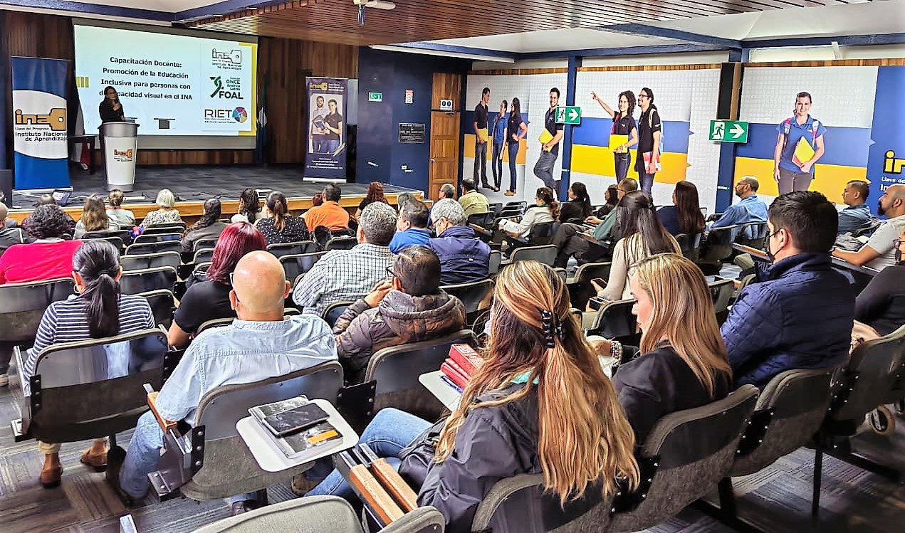 Imagen de la inauguración de la formación