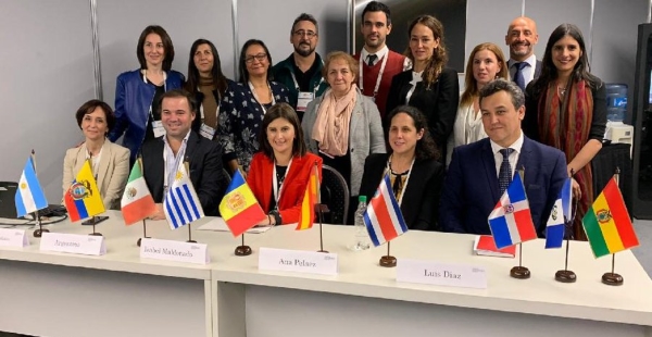 Los representantes de los siete países participantes en el Programa, durante la presentación en Argentina
